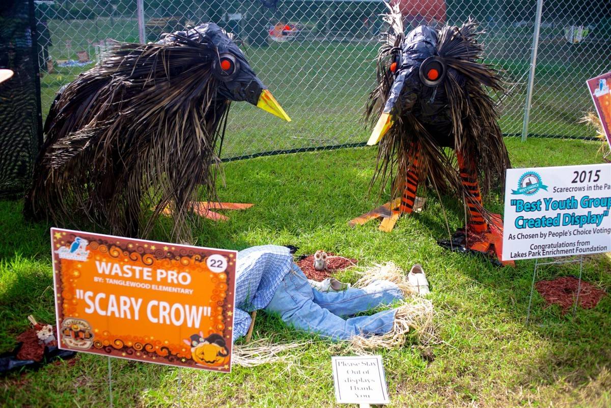 2015 Best Youth Created Display/Sponsor - “Scary Crow”
