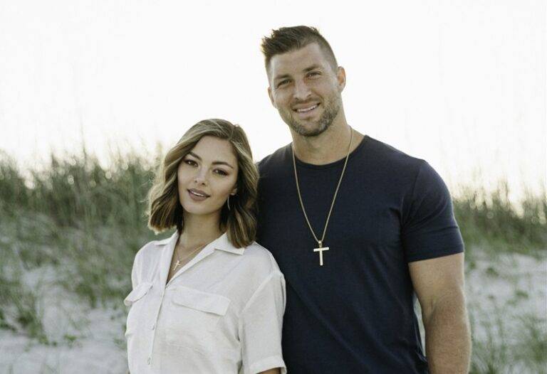Demi Leigh-Tebow and Tim Tebow